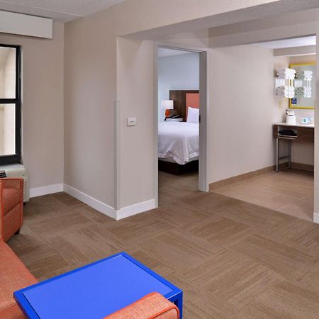 Hampton Inn Henderson Buitenkant foto