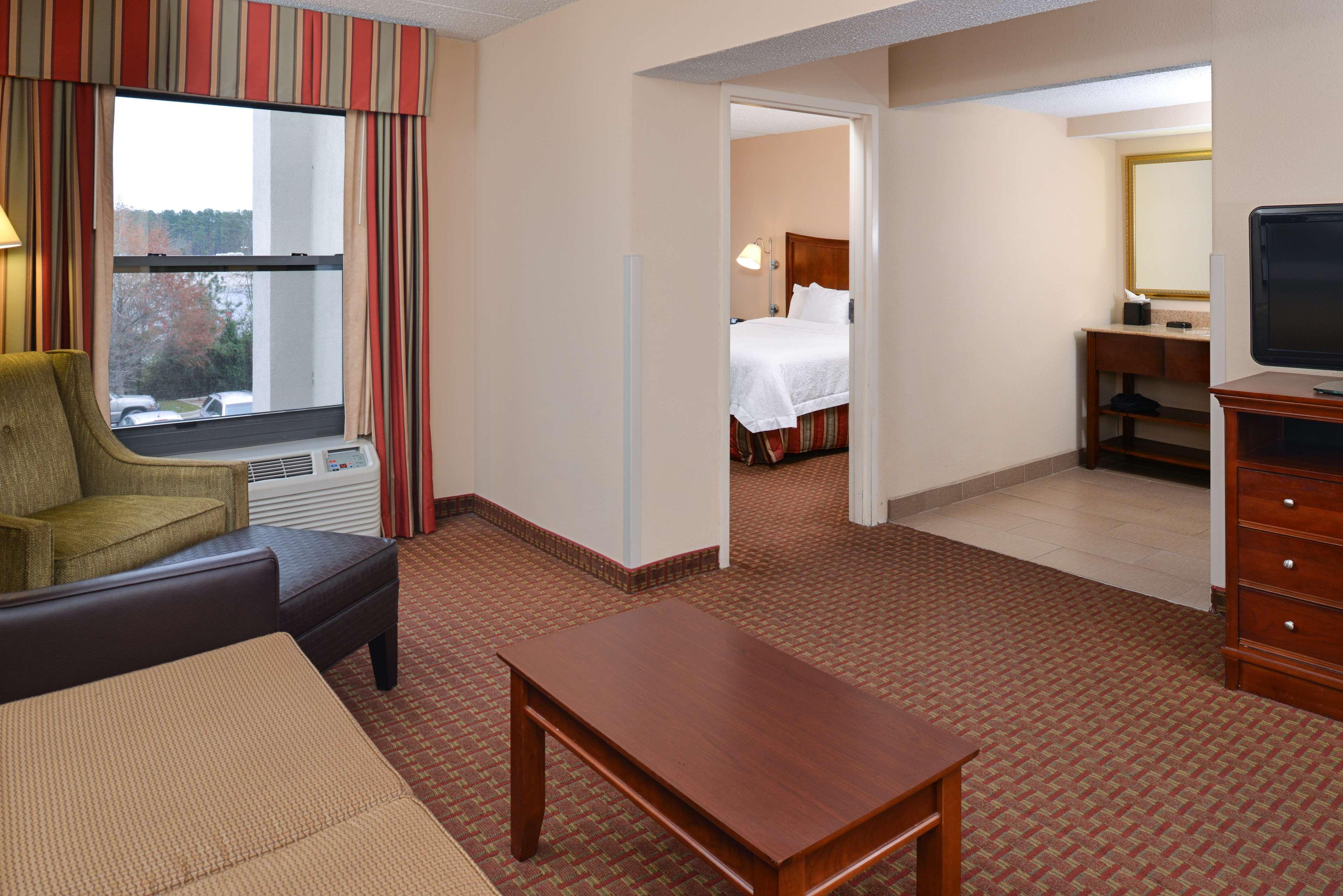 Hampton Inn Henderson Buitenkant foto